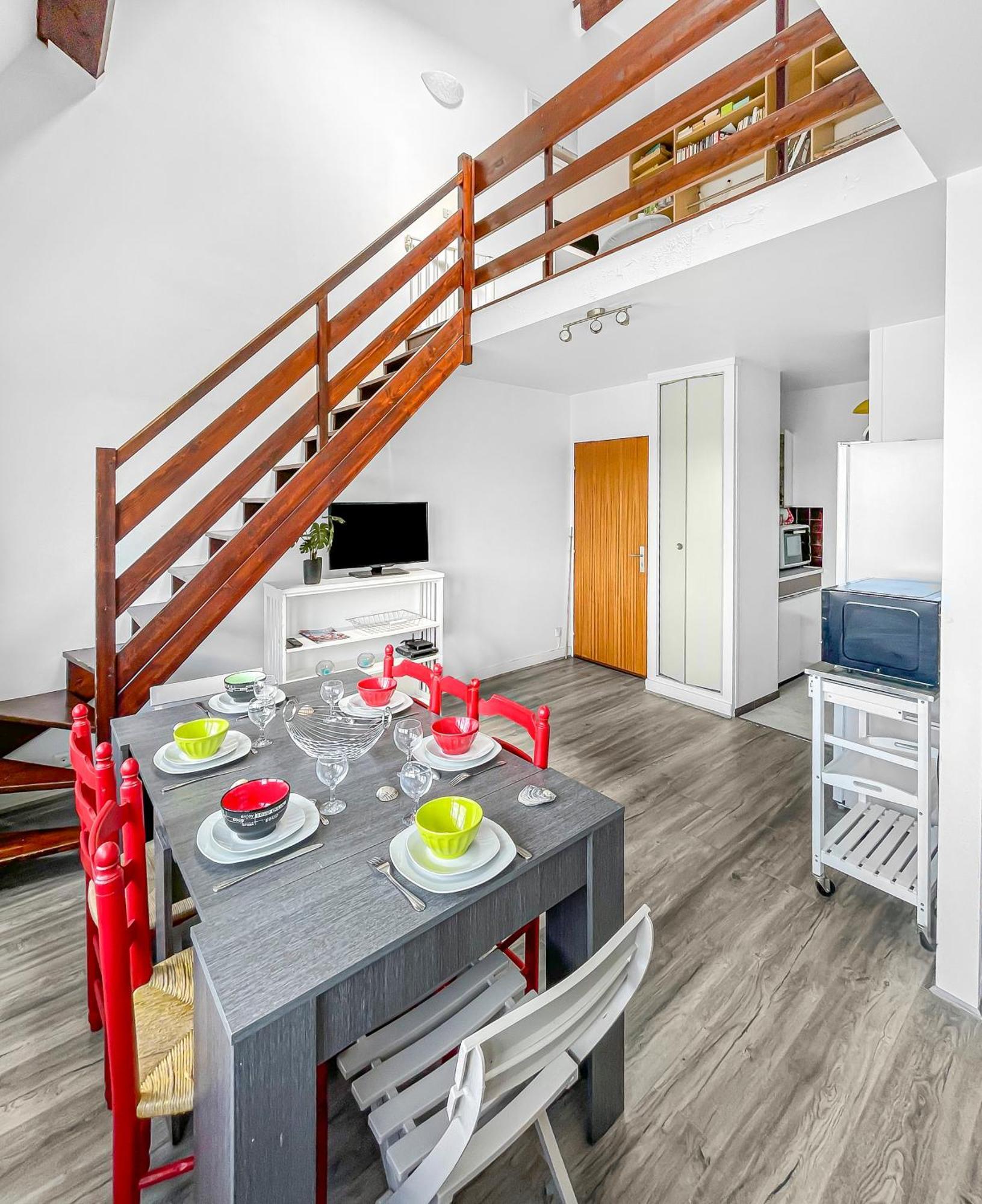 Douillet A Deauville 5p *